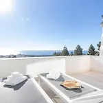 Sea View Duplex In Calahonda *