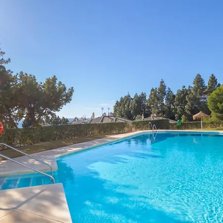 Sea View Duplex In Calahonda *