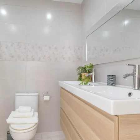Sea View Duplex In Calahonda * Sitio de Calahonda
